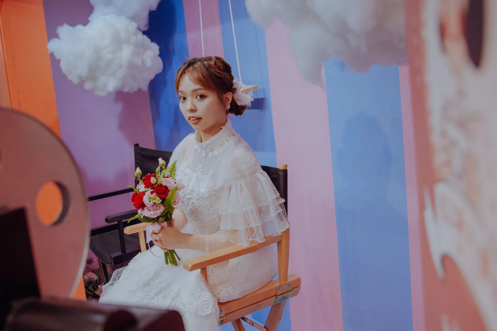 新人在繽紛主題合照區留影，結婚登記作品 02 第 26 張