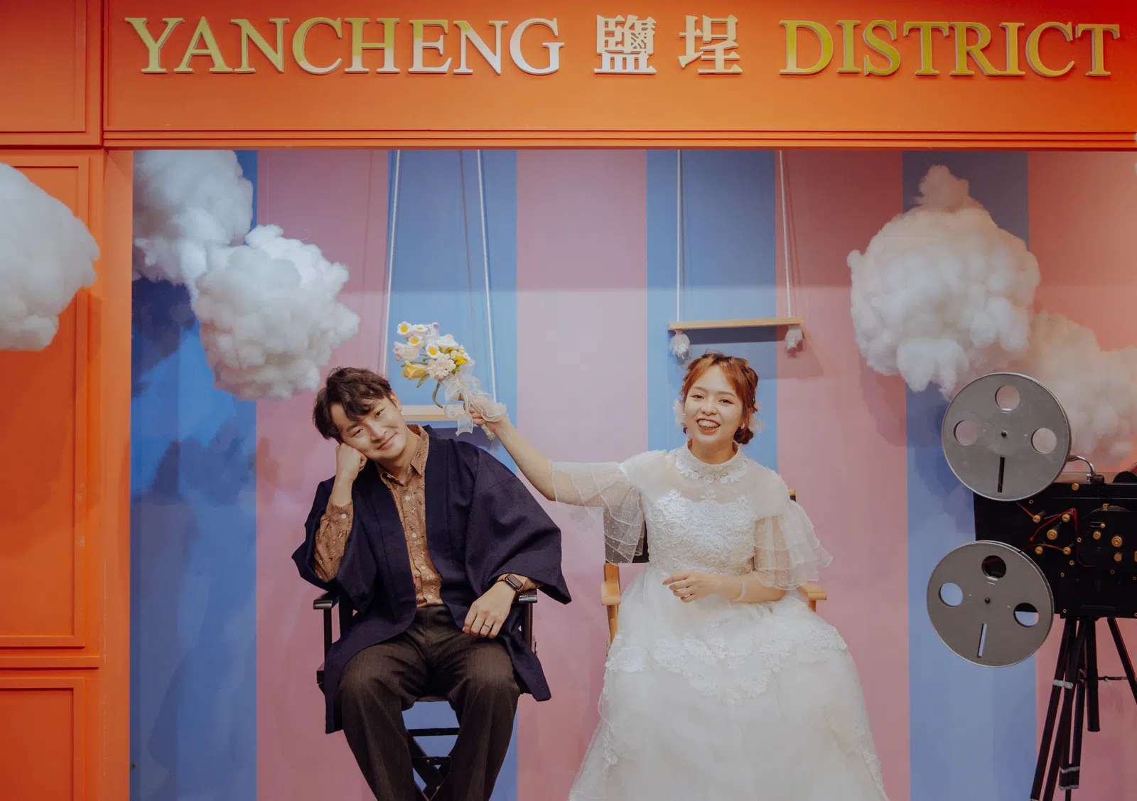 新人在繽紛主題合照區留影，結婚登記作品 02 第 31 張