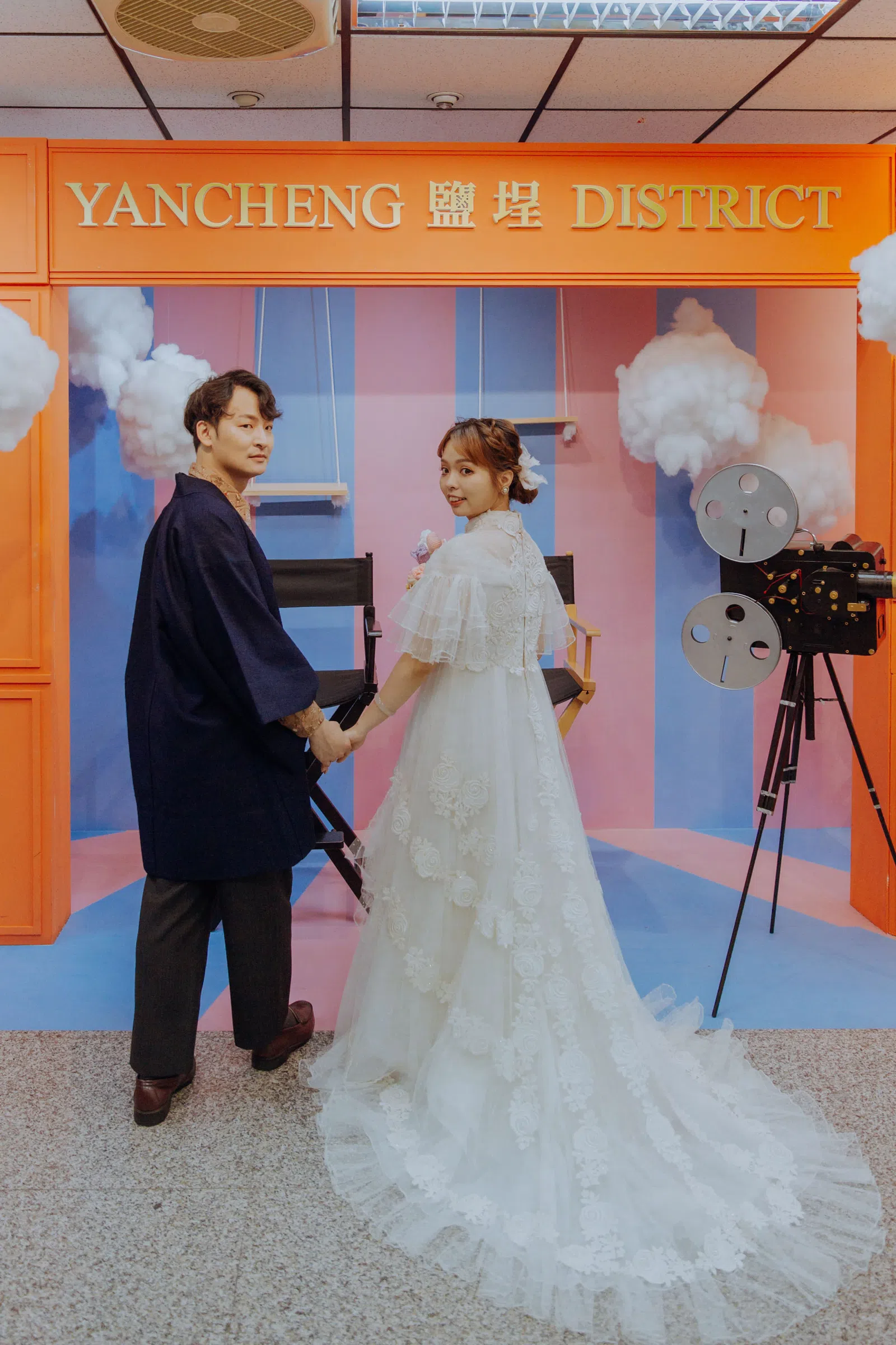 新人在繽紛主題合照區留影，結婚登記作品 02 第 34 張