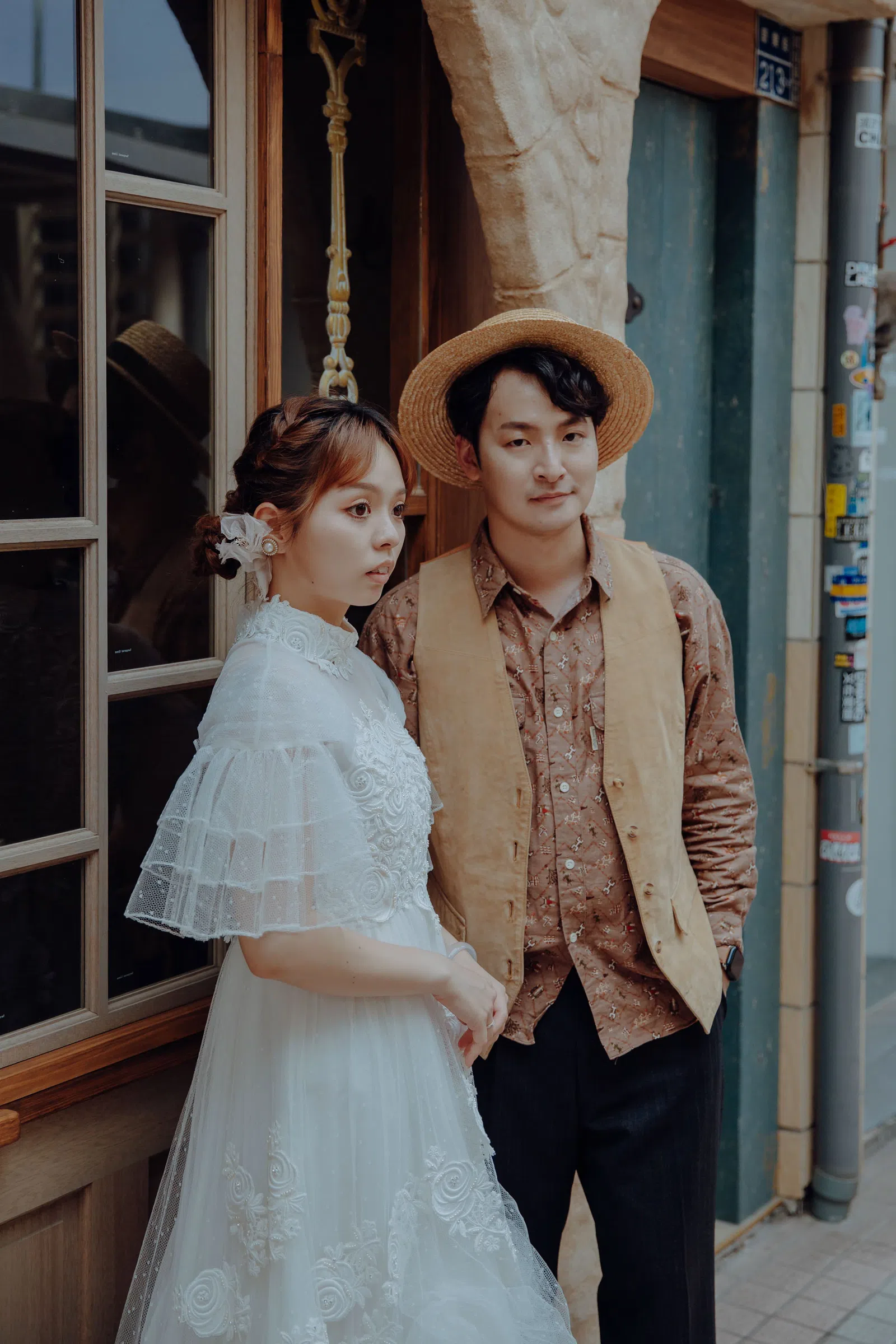 新人在街景與小吃店的生活寫真，結婚登記作品 02 第 105 張