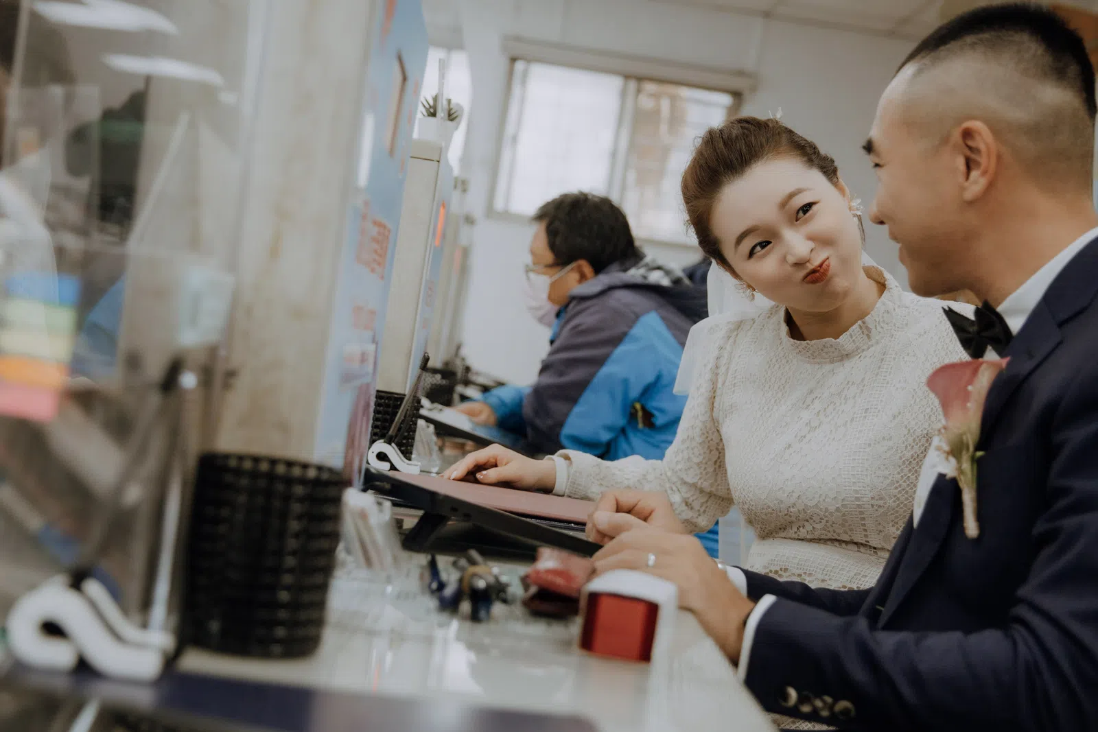 登記現場的互動紀錄，結婚登記作品 03 第 6 張