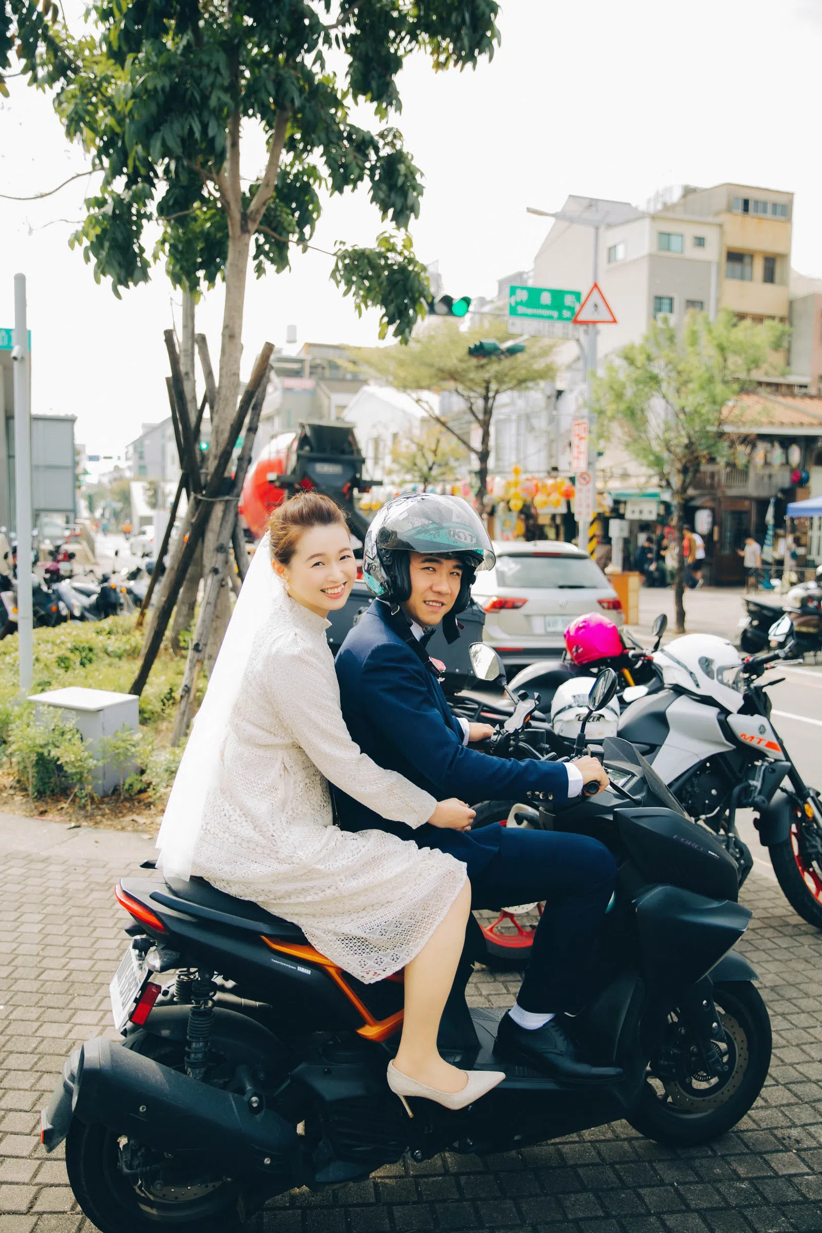 新人在街巷散步與生活寫真，結婚登記作品 03 第 43 張